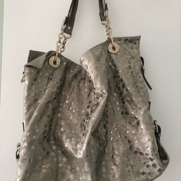 Guy Laroche Genuine Leather Handbag - Picture 1 of 4